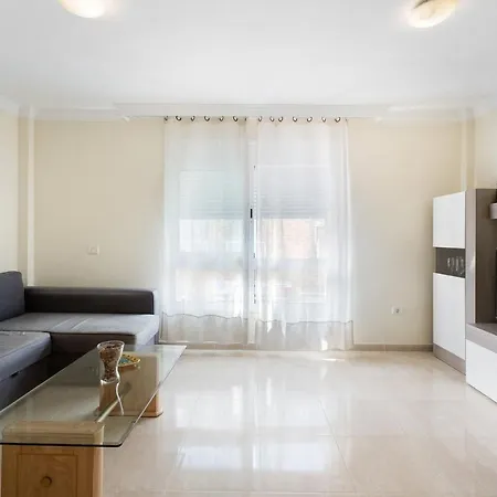 Apto Las Brisas Playa San Juan 아파트 기아데이소라